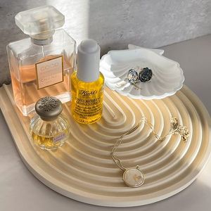 Elegante bandeja de cerámica para servir, perfecta para organizar Grandes cenas y reuniones familiares con un diseño elegante - Product Image 2