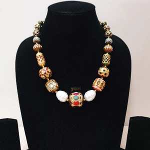 Collar de oro Meenakari con piedra de perla Collares de perlas elegantes Producto - Product Image 4
