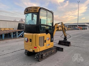 รถขุดขนาดเล็กมือสอง CAT 301.8 รถขุดตีนตะขาบขนาดกะทัดรัดสำหรับงานก่อสร้างและจัดสวน - Product Image 2