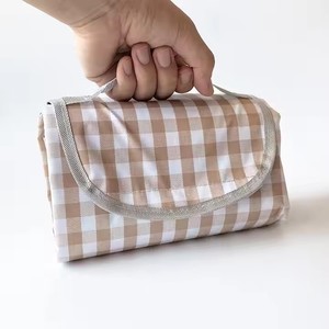 <span class=keywords><strong>Manta</strong></span> de <span class=keywords><strong>Picnic</strong></span> <span class=keywords><strong>Impermeable</strong></span> en Oferta, <span class=keywords><strong>200x200</strong></span>, Portátil, Económica, Dos en Uno, Tapete de Playa y Camping con Bolsa - Product Image 2