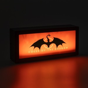 Lampe LED House of the Dragon Targaryen avec abat-jour rouge, alimentation secteur - Product Image 5