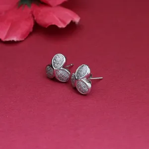 Boucles d'oreilles clous en argent sterling 925 avec zircone cubique pour femmes, cadeaux de bijoux - Product Image 2