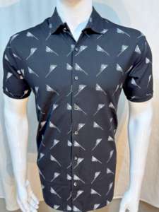 เสื้อเชิ้ตแขนสั้นลำลองสำหรับผู้ชายพิมพ์ลายผ้าบาติกเข้ารูปทันสมัยสำหรับสวมใส่ในฤดูร้อน - Product Image 5