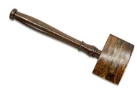 Marteau maçonnique en bois commun, outil de travail artisanal, offrant des années de plaisir, souvent apportant une touche unique par AYAANS