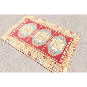 พรมวินเทจตุรกี ขนาด 4x6 ฟุต พรมลายทางสีแดงน้ำเงิน ทำจากขนสัตว์ - Product Image 4