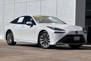 2023 Toyota Mirai XLE FWD Hatchback asientos de cuero caja de cambios automática dirección izquierda cámara trasera aleación de aluminio portaequipajes - Product Image 4