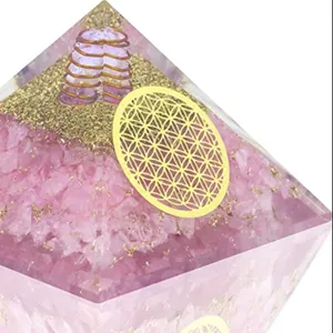 Pirâmide orgonita de quartzo rosa para o amor e amizade, melhor para cura e decoração caseira, pirâmide energética orgonita de cristal de alta qualidade