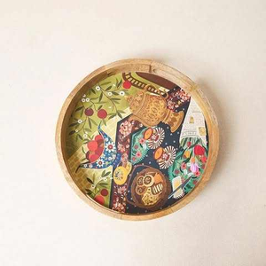 ถาดเสิร์ฟไม้มะม่วงเคลือบลายพิมพ์ งานแฮนด์เมด คุณภาพดีที่สุด ลายดอกไม้ ปลอดภัยสำหรับเครื่องล้างจาน ของขวัญสุดพิเศษ ใช้ได้ทั้งบนโต๊ะและวางบนโต๊ะทำงาน - Product Image 5