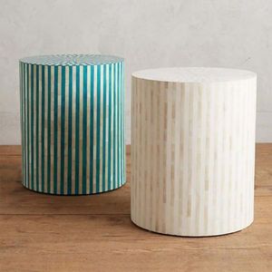 เก้าอี้ห้องนั่งเล่นที่มีเอกลักษณ์เฉพาะสำหรับห้องนั่งเล่นงานหัตถกรรมประเพณีโต๊ะข้างเตียงแบบกำหนดเองห้องนั่งเล่นฝังกระดูกจากอินเดีย - Product Image 1