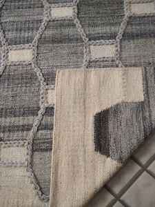 Vente chaude marocaine faite à la main en laine tissée à plat tapis à poils hauts couleur naturelle à la mode pour les intérieurs de maison modernes salles de prière - Product Image 5