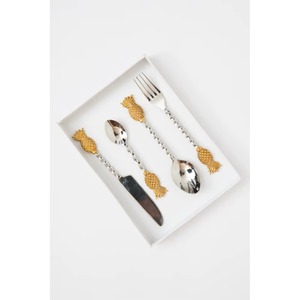 Cubiertos de acero inoxidable con acabado Chapado en plata y mango del mejor diseño, cubiertos aptos para lavavajillas para el hogar, boda, café, uso, Juego de 4 - Product Image 1