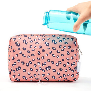 La mejor opción Mujeres Niñas Uso diario Moda Conveniente Tamaño pequeño Nuevo diseño Cremallera de poliéster resistente al agua de alta calidad - Product Image 3