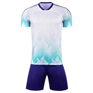 Top Grade En Gros Personnaliser Logo Conception Football Uniforme Joueur Maillot Respirant Classique Football Chemises À Séchage Rapide Football Porter - Product Image 1