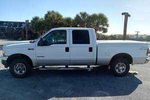 FORD F-250 SUPER DUTY LARIAT CREW CAB 4X4 d'occasion, conduite à gauche/droite, 2002 - Product Image 4