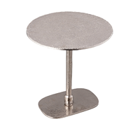 Table d'appoint industrielle en métal fini antique argenté minimaliste Table basse à base ovale modèle de moulage de meubles d'extérieur