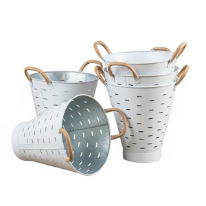 Juego de 5 Cubos Redondos de Metal con Recubrimiento en Polvo de Color Blanco con Asas, Decoración Rústica, Organizador de Almacenamiento, Venta al por Mayor - Product Image 1