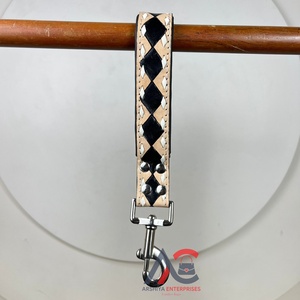 Laisse de chien à motif à carreaux usinée à la main directe d'usine poignée rembourrée en cuir véritable laisse courte pour chien de contrôle de formation - Product Image 1