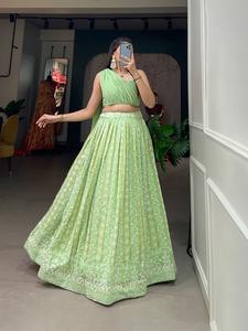 Último diseñador Faux Georgette Thread Work Lehenga Choli por Fab Zone - Product Image 3