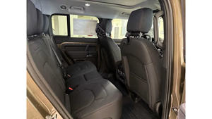 รถยนต์มือสอง Defender 130 P400 S ปี 2025 สภาพดีเยี่ยม พวงมาลัยขวา/ซ้าย พร้อมเครื่องมือช่างสำหรับตลาดโลก - Product Image 4