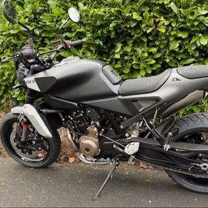 Motocicletas Svartpilen 801 Xring 799cc en venta y listas para exportar |   Ventas de automóviles - Product Image 1