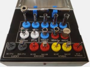 Kit d'implants dentaires en acier inoxydable de qualité supérieure Pentax Surgical, 18 pièces, source d'alimentation manuelle, instruments chirurgicaux dentaires CE - Product Image 2