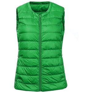 Fabricant de vêtements personnalisé Gilets gonflés pour femmes Veste rembourrée décontractée sans manches Rembourrage de manteau Gilets gonflés pour femmes équestres - Product Image 5