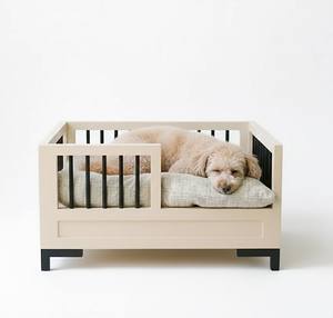 Lit pour chien surélevé en bois d'acacia, design minimaliste scandinave, lit pour animaux de compagnie surélevé pour l'intérieur, mobilier moderne pour animaux de compagnie personnalisable - Product Image 2