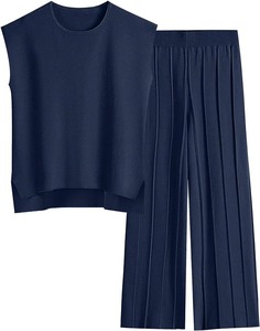 Camiseta sin mangas con estilo para mujer, Chaleco de punto, pantalones de pierna ancha, traje de seda helada, novedad de verano, atuendo informal de Color sólido - Product Image 5