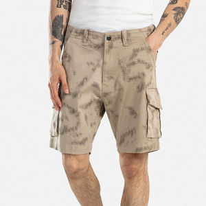 Pantalones cortos Cargo para hombre de gran tamaño verano al aire libre Jogging elástico medio 100% algodón moda multi-bolsillos ropa de gran tamaño pantalones cortos Cargo - Product Image 1