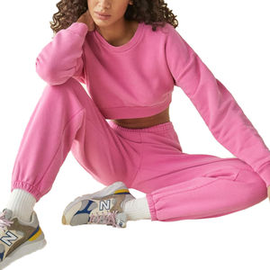 Conjunto Deportivo de Invierno para Mujer, Ecológico, 100% Algodón, OEM ODM, Talla y Logotipo Personalizables, 2 Piezas con Top Corto y Pantalones Largos - Product Image 1