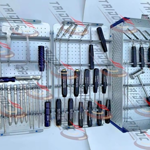 Juego de Instrumentos de Endoscopia Biportal Unilateral UBE, Instrumentos Espinales Premium - Product Image 1