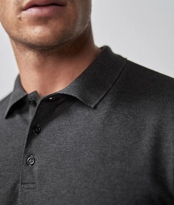 Motif uni unisexe pour polos manches courtes en pur coton de haute qualité avec logo personnalisé style jersey tricoté anti-rides pour l'extérieur - Product Image 3