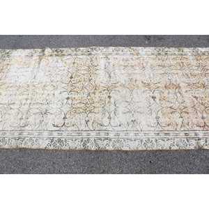 Tapis turc 4,4 x 9,2 pieds, tapis vintage, tapis floral brun en laine - Product Image 2