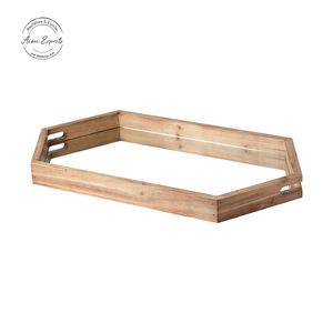 Elégant plateau ovale en bois avec poignées en métal, idéal pour le service luxueux de la décoration intérieure de la cuisine. - Product Image 5