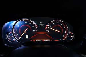 SEDAN RWD LHD/RHD 2018 B M W SERIE 5 540I USADO - Product Image 2