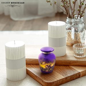 Urne souvenir colibri pour cendres Mini urne de crémation violette pour femme adulte petite capacité de 3lb - Product Image 3