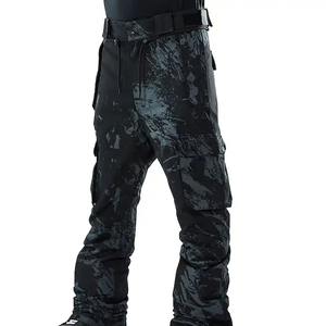 Pantalones de esquí de snowboard de invierno con estampado personalizado de fábrica, pantalones de esquí de invierno impermeables a prueba de viento para exteriores para hombres - Product Image 1