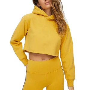 Venta al por mayor liso Crop Top sudaderas con capucha logotipo personalizado mujer amarillo recortado sudaderas con capucha mujeres algodón Crop Top Sudadera con capucha - Product Image 3