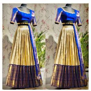 Saris en soie de brocart sur mesure fabriqués à partir de tissus de soie pure pour la fabrication de vêtements pour femmes de couleur bleu ciel et design paisley - Product Image 4