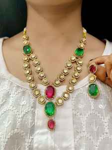 Ensemble de collier Polki à double couche avec boucles d'oreilles pour femmes, parfait pour les soirées, collier de luxe en laiton de qualité supérieure - Product Image 3