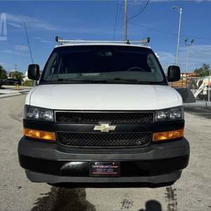 COMPRA Camiones de Carga CHEVROLET EXPRESS 2500 - Product Image 1