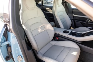 Porsche Taycan 4S 2020 Usado en Buen Estado - Product Image 3