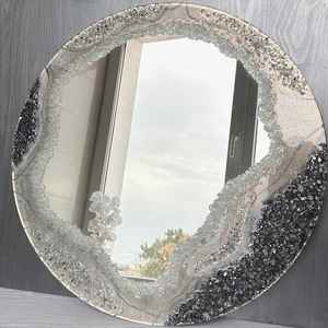 Cadre photo rectangulaire en os de buffle, fait main, moderne, durable, argenté, personnalisé, avec logo de marque privée, pour voyage et beauté - Product Image 1