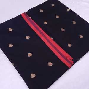Élégante Écharpe/Hijab d'Hiver en Soie Satinée Banarasi Brodé, avec Logo Personnalisé, en Jersey, Modal, Coton, Viscose, Mousseline - Product Image 1