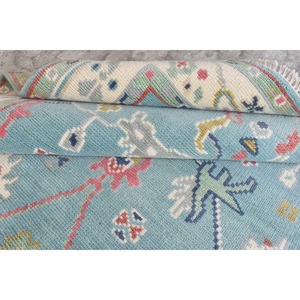 Alfombra floral Oushak étnica vintage tejida a mano de lana auténtica lavable para uso doméstico a la venta en la sala de estar - Product Image 3