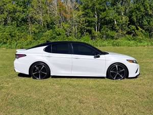 Toyota Camry XSE V6 del 2018 usata in vendita a basso prezzo - Product Image 5