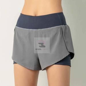 Double-Layered <b>Elastic</b> Waist Gym Shorts with <b>Lace</b> Decoration Breathable Casual Solid Pattern Design - Product Image 2