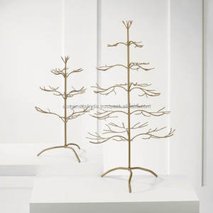 Adorno para árbol de Navidad en material recubierto de polvo negro con el mejor diseño de calidad para decoraciones colgantes festivas y soportes - Product Image 6