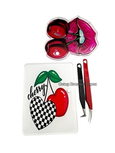 Tuile à cils en acrylique durable de haute qualité avec motif cerise et aimant pour extension de cils, pince à cils, tuile à cils personnalisée disponible - Product Image 3