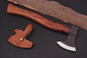 ขวานตัดไม้เหล็กกล้าคาร์บอนสูงเกรดอุตสาหกรรม ตีขึ้นรูปด้วยมือ พร้อมปลอกหนัง ผลิตตามสั่ง (OEM) ทำด้วยมือ - Product Image 2